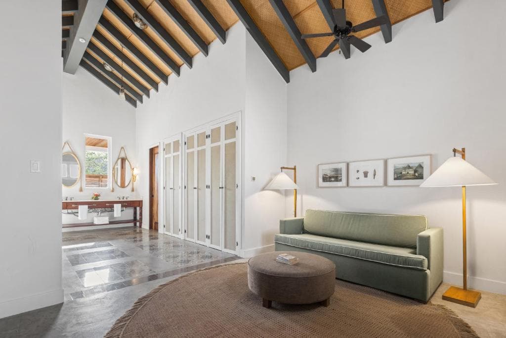 One Bedroom Beachfront Villa